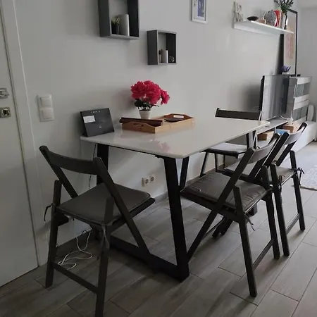 Welcome To Voula Appartement *