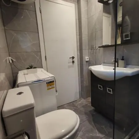 Welcome To Voula Appartement